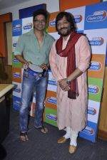 Shaan and Roop kumar rathod at radio city musical-e-azam in Mumbai on 31st Jan 2013 (15).JPG